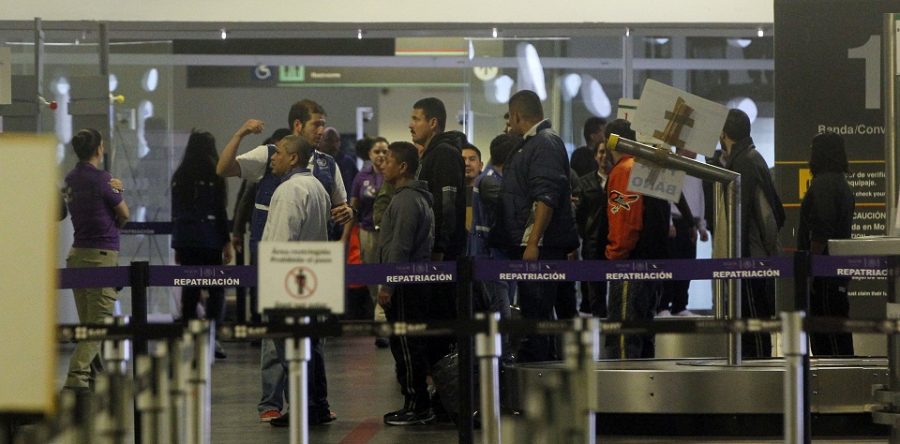 Deportados, pero no derrotados: La lucha de un colectivo para ayudar a los mexicanos expulsados por Trump