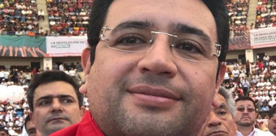 Detienen a senador electo por violencia intrafamiliar