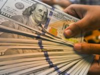 El dólar ‘trepa’ a 19.30 pesos en bancos