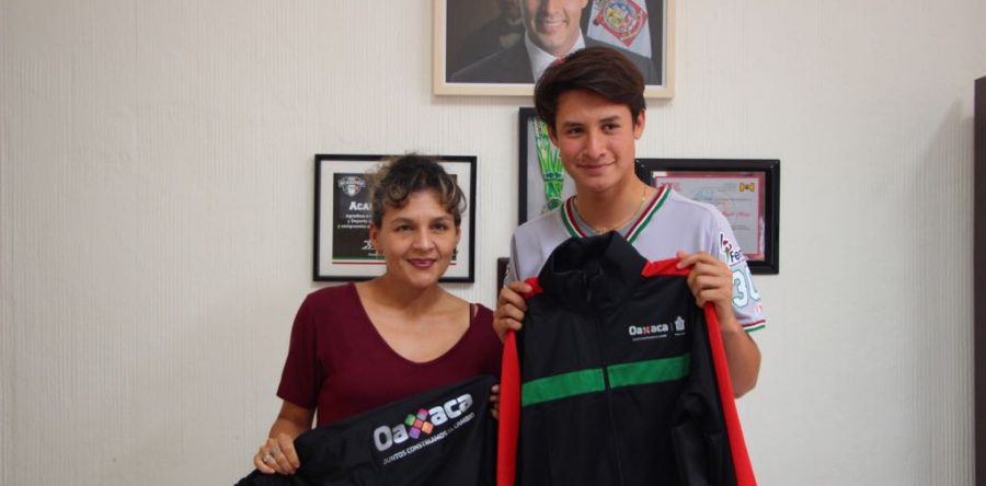 Eligen al oaxaqueño Víctor Froylán para Academia Conade de Béisbol 2018