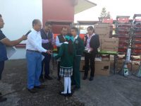 Escuelas de la Mixteca reciben mobiliario, equipo y apoyos por 22.1 mdp