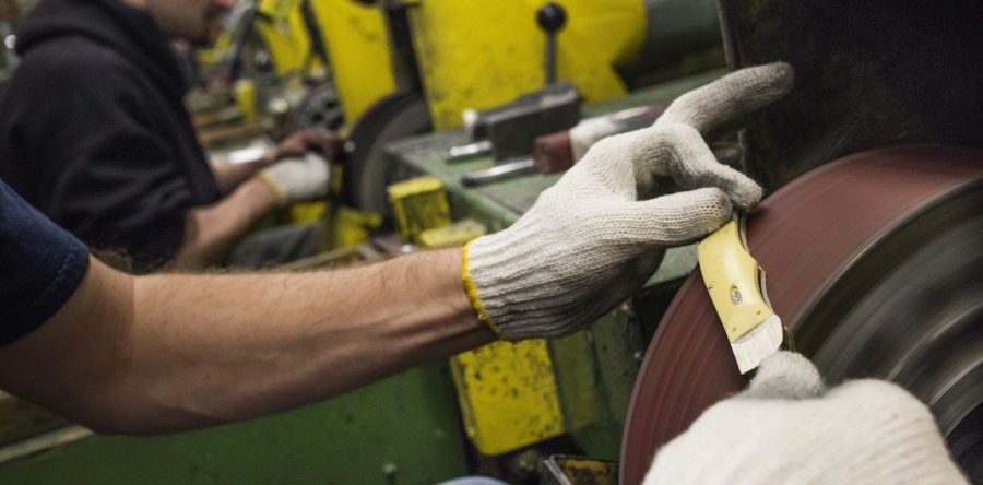 Fabricantes de EU piensan ‘mudarse’ a México o Canadá para evitar aranceles de Trump