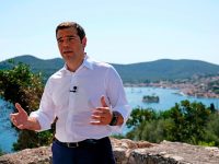 Grecia anuncia su salida del rescate financiero