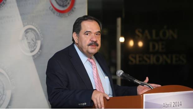 Héctor Larios abriría la puerta a panistas expulsados