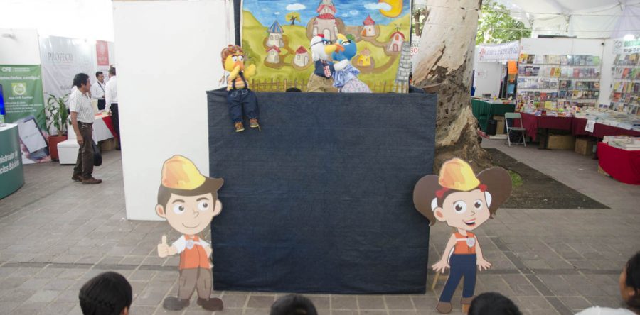 Lleva IEEPO actividades lúdicas y recreativas a la Feria del regreso a clases