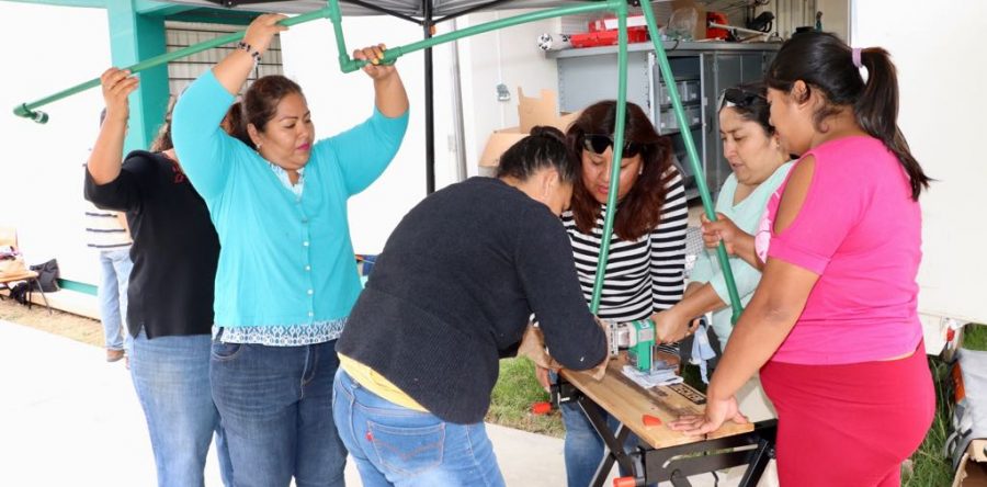 Impulsan Pemex y Sedesoh cursos de plomería para mujeres a fin de empoderarlas