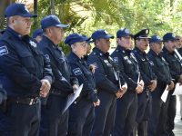 Reconoce Hernández Fraguas a policías con casi tres décadas de servicio