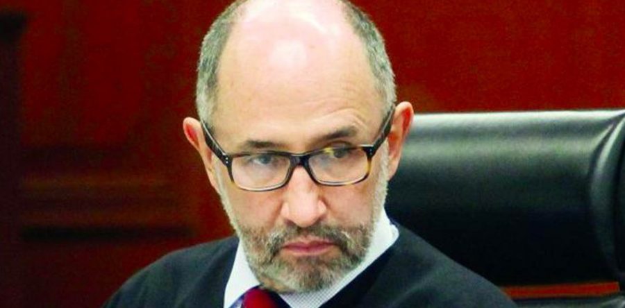 Los ministros de la SCJN no se bajarán el sueldo