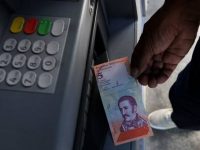 Maduro urge a empresarios a cumplir nuevo plan económico