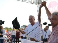 Mireles califica como ‘circo’ a los foros de pacificación de AMLO