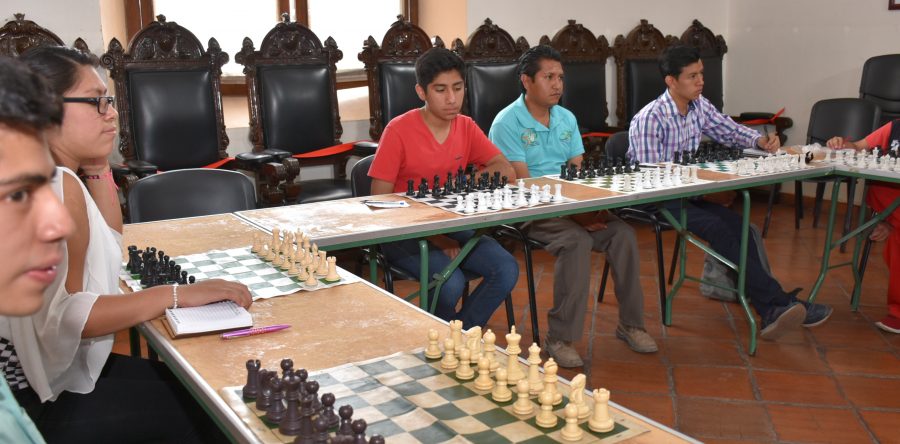 Palacio Municipal sede de partidas de ajedrez