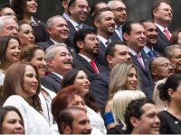 Rechazan amparo de senadores para renunciar a fuero