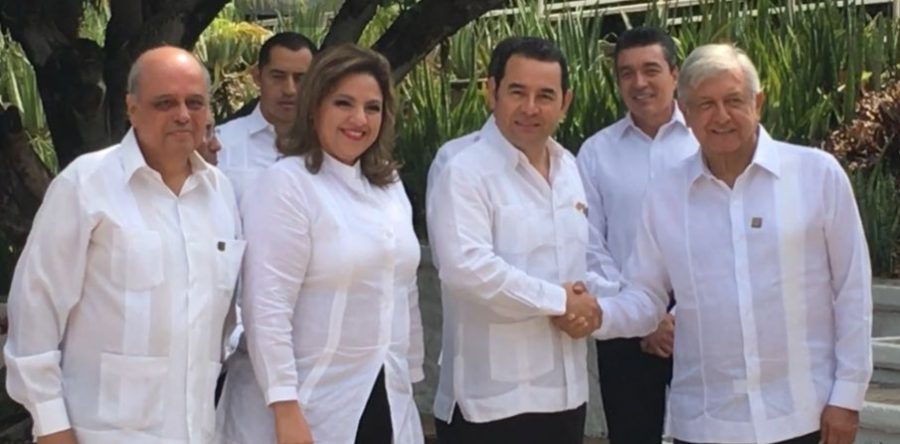 Recibe AMLO a Jimmy Morales en Chiapas