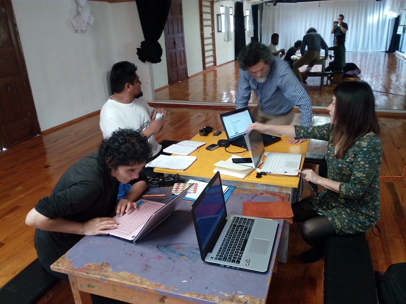 Recibe compañía de teatro oaxaqueña capacitación por parte del INBA