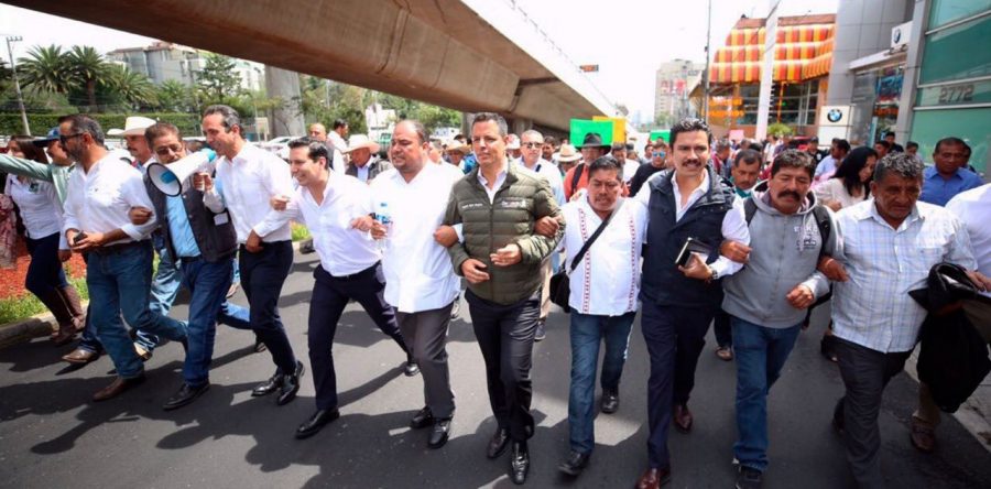 Respalda AMH a productores oaxaqueños de mezcal ante el IMPI