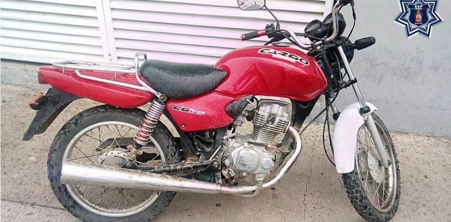 Detiene SSPO en el Istmo a tres personas armadas y recupera motocicleta en Valles Centrales