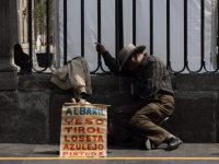 Si AMLO no combate informalidad, para 2050 México tendrá una población adulta en pobreza