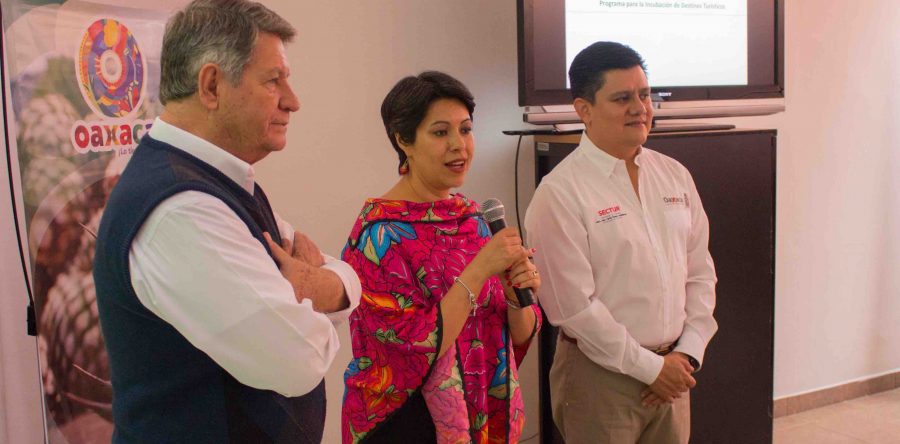 Ofrece SECTUR Oaxaca taller de incubación de destinos turísticos