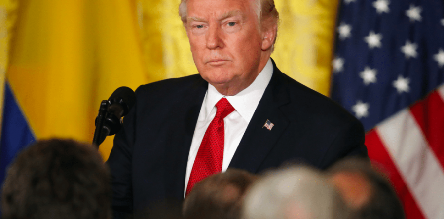 Trump rechaza oferta de reducir a cero aranceles a automóviles de Europa