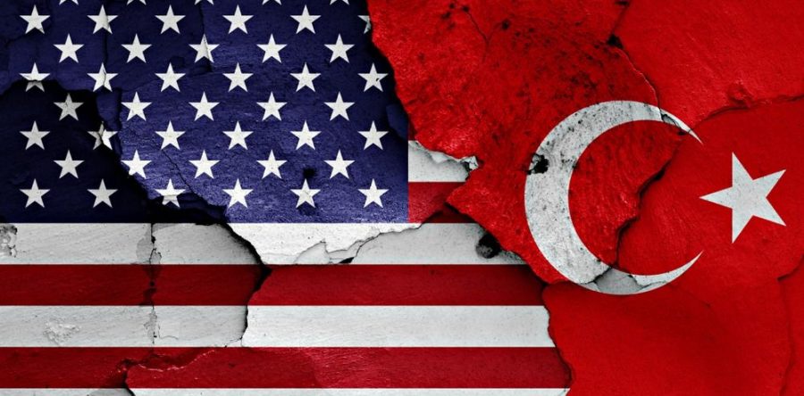 Turquía rechaza pedido de liberación de pastor de EU Brunson