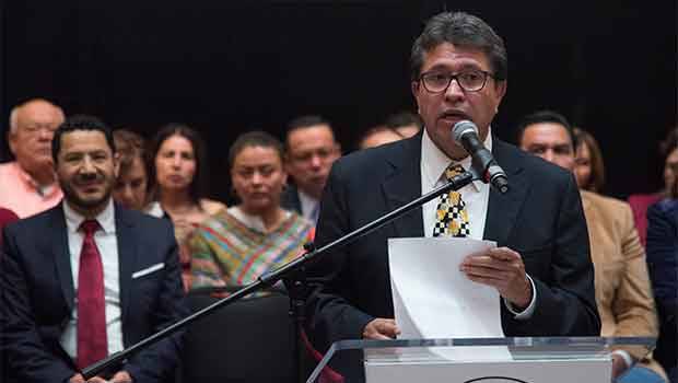 Vamos a dialogar con otras fuerzas políticas: Monreal