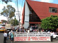 Protestan en la Procuraduría Agraria comuneros acusados de despojo de tierras en Xoxo