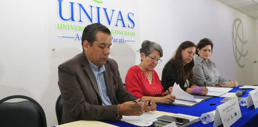 Firma convenio de colaboración el IMM y Gesmujer