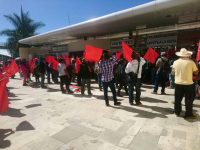 Antorcha Campesina protesta en Ciudad Administrativa