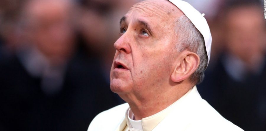 El papa responde en una apasionada carta a las acusaciones de abuso sexual en la Iglesia