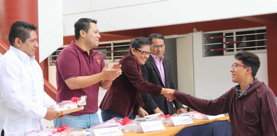 Aumenta 42% matrícula del SBIT-UABJO; inician ciclo escolar 2018-2019