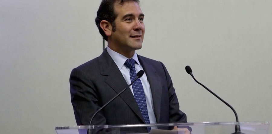 Coscorrón de TEPJF a INE por multa a columnista: Carlos Ramírez