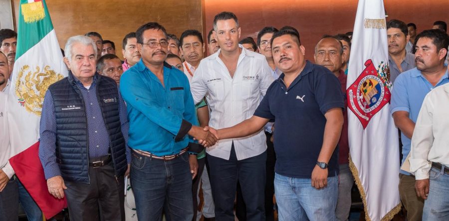 Logra  Gobierno de Alejandro Murat acuerdo de paz entre  San Francisco Cahuacua y San Pedro Teozacoalco