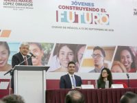 AMLO le apuesta a resolver la seguridad con un plan de becas