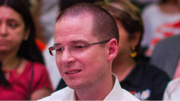 Anaya reaparece públicamente y asegura que el PAN no está resquebrajado