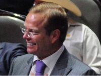 Cedieron diputados a Morena a cambio de presupuesto para tratar cáncer infantil, asegura Escobar