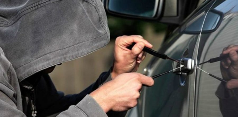 Continúa al alza robo de vehículos en México