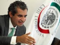 Contratos que aumentarán producción petrolera ya están en la Constitución: Ochoa Reza
