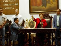 Rosa Silvia, mujer forjada con el viento de huracanes: Alfredo Martínez de Aguilar