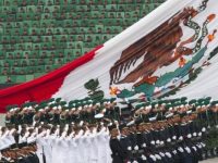 Desfile prueba inviabilidad de Santa Lucía como segunda terminal: ingenieros militares