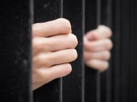 EE.UU. entrega 47 sentenciados a México