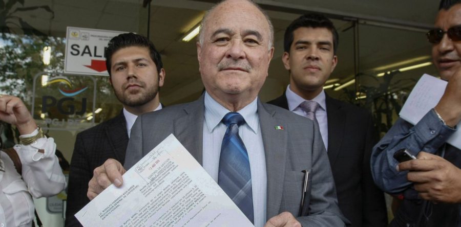 Ernesto Ruffo notifica que buscará dirigencia nacional del PAN