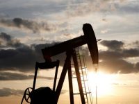 Especialistas estiman que producción diaria de petróleo caiga 200 mil barriles