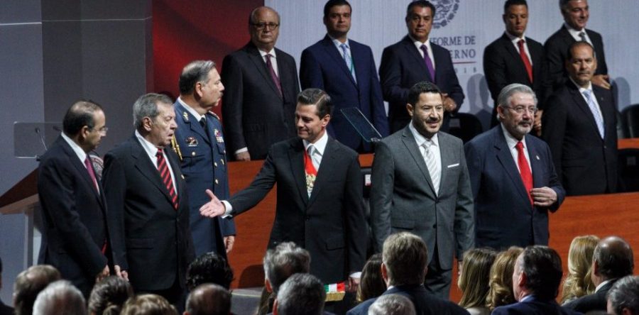 Hinojosa Cantú, el empresario de la Casa Blanca, invitado especial en el último informe de gobierno