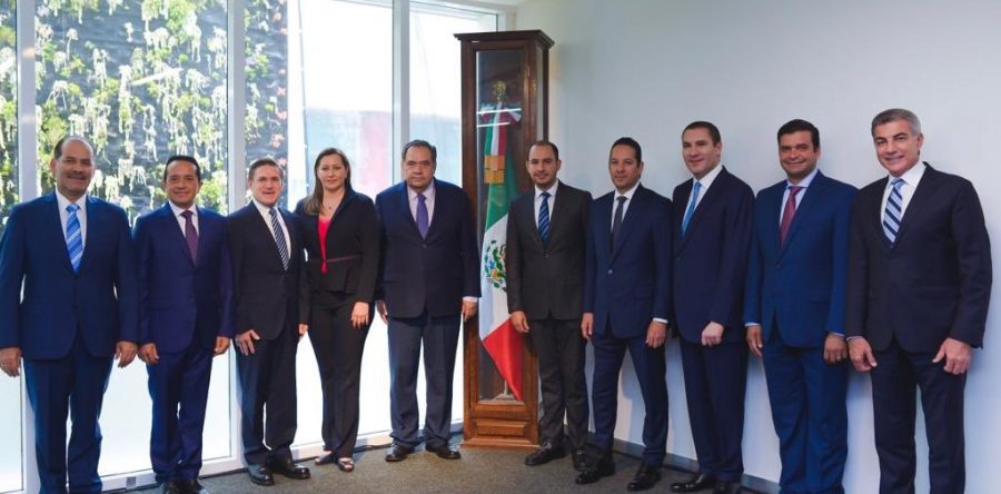 Héctor Larios abre paso a Marko Cortés para dirigir el PAN