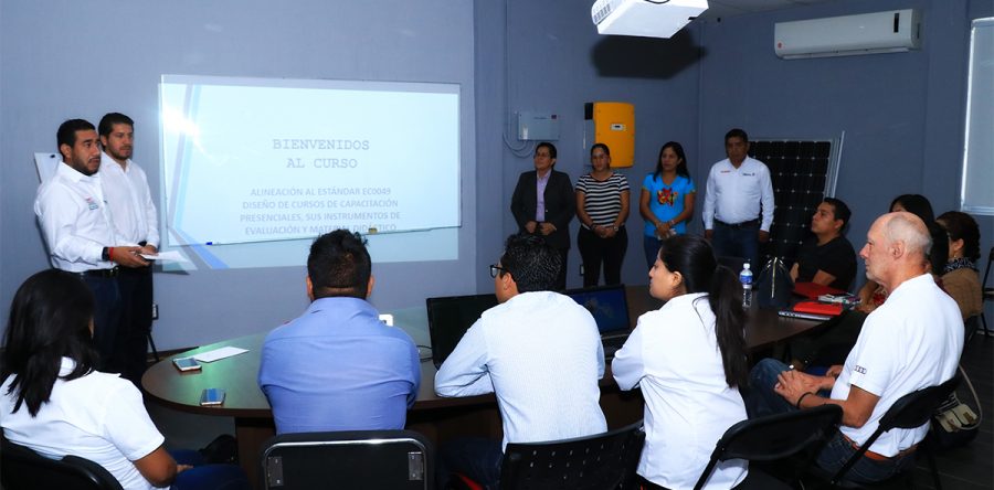 Impartirá Icapet capacitación en materia de energía solar a empresa oaxaqueña