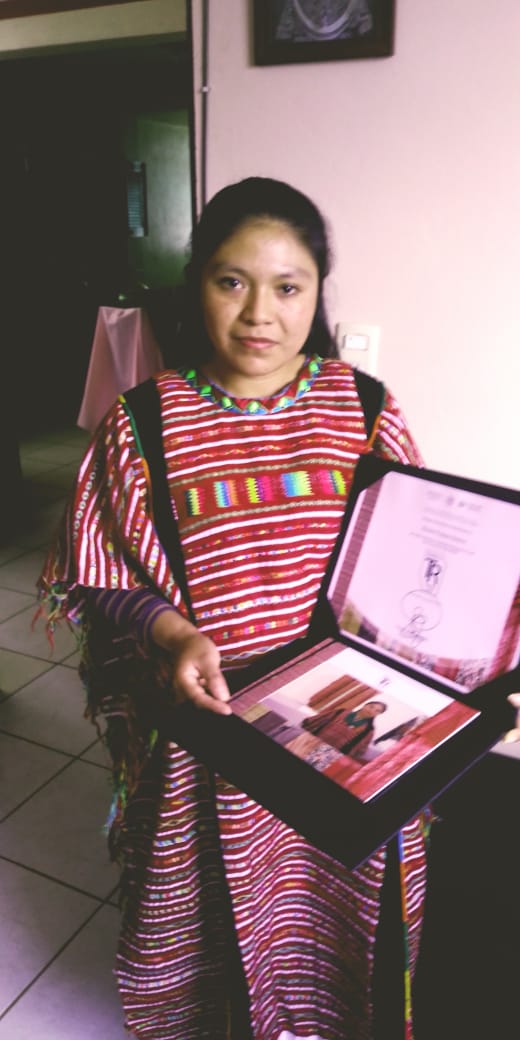 Artesanas oaxaqueñas ganadoras en el Concurso Nacional de Textil y Rebozos 2018