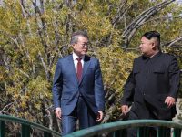 Kim Jong-un y Moon Jae-in estrechan lazos bilaterales