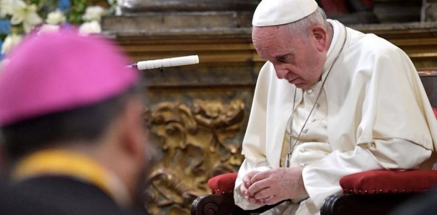 La decena de disculpas del papa Francisco por sacerdotes pederastas