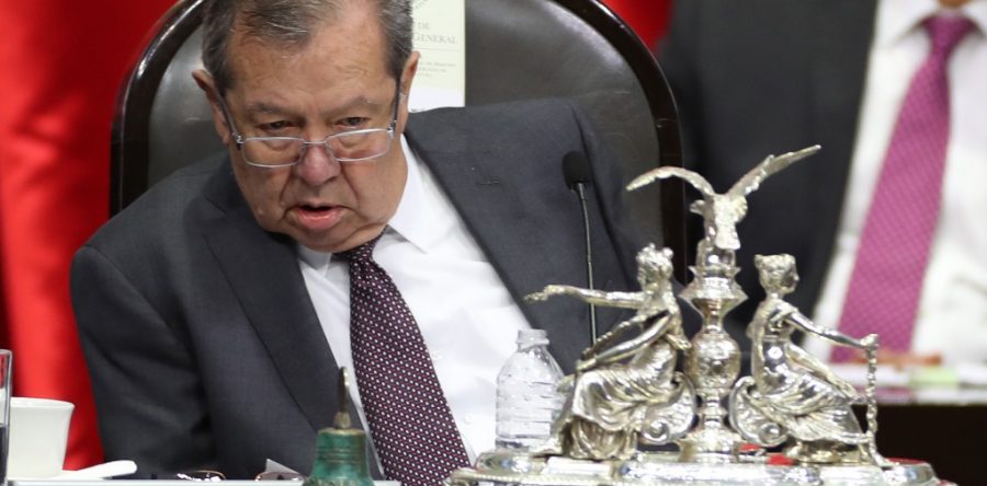 Morena construye ‘mayoría artificial’, acusan diputados panistas