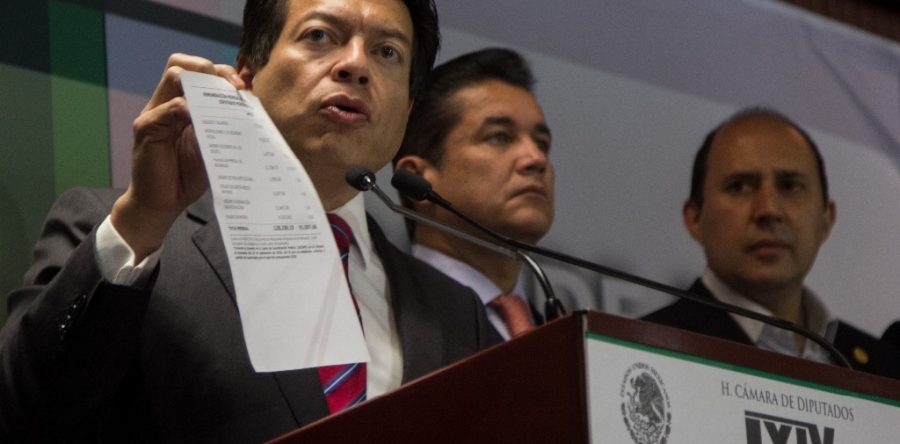 “Ni una coma quedará” de la reforma educativa: Delgado